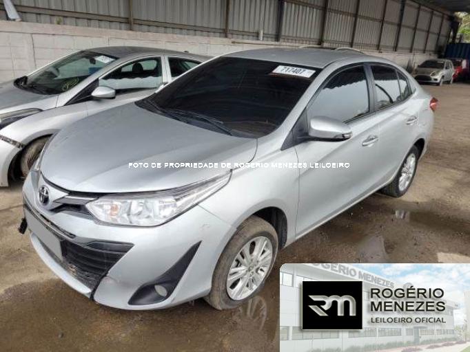 TOYOTA YARIS SEDAN 21/21