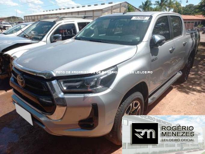 TOYOTA HILUX CD 21/21