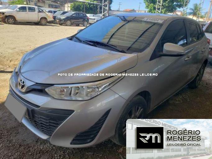 TOYOTA YARIS 19/20