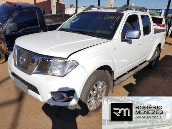 NISSAN FRONTIER CD 16/16