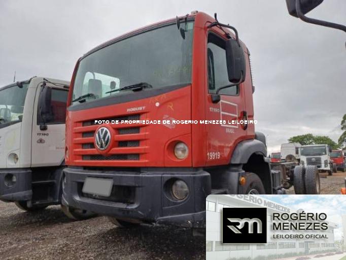 VOLKSWAGEN CONSTELLATION 21/22