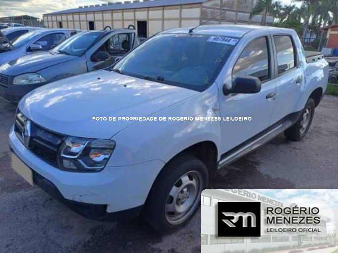RENAULT DUSTER OROCH 18/18