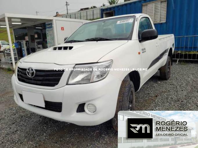 TOYOTA HILUX CS 14/15
